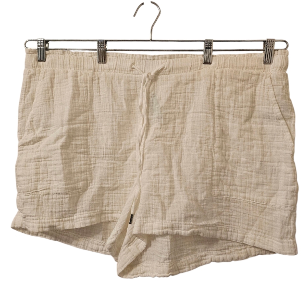 White GAP Women's Crinkle Gauze High Rise Pull-On Shorts